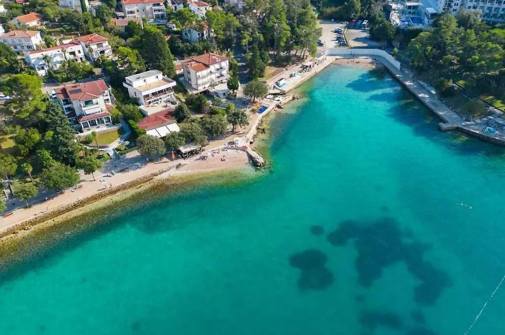 Apartment In Malinska - Insel Krk 53352
