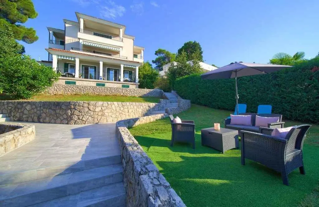 Apartment In Malinska - Insel Krk 53352 0*,  Croatia